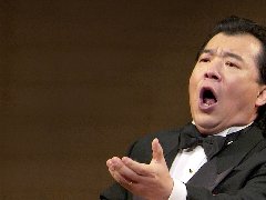 嗓音訓(xùn)練要以保護(hù)嗓子為前提，表達(dá)音樂為主展示技術(shù)為輔