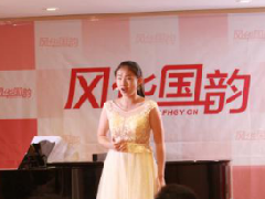 演唱歌曲時(shí)怎樣把握好歌曲的情感？