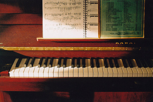 学钢琴的几个步骤