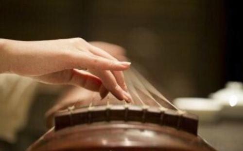 郑州古筝培训班一年多少钱？