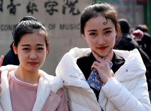 成都音乐艺考集训花费大概是多少？