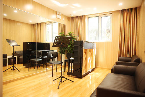 福州聲樂培訓班要多少錢？學費多少錢？