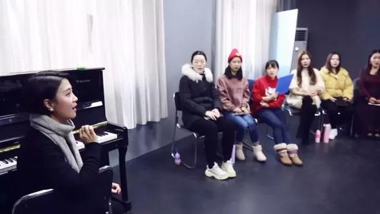 声乐培训班学费大概多少？