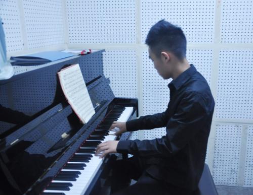 商丘鋼琴班哪家專業(yè)?