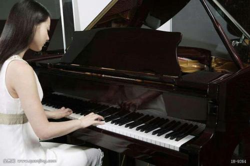 济南钢琴培训机构哪家好？师资决定好坏