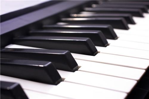 郑州钢琴培训班哪个好?家长如何分辨