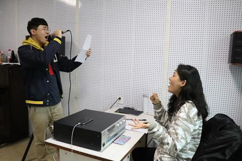 高二上聲樂(lè)集訓(xùn)多少錢?