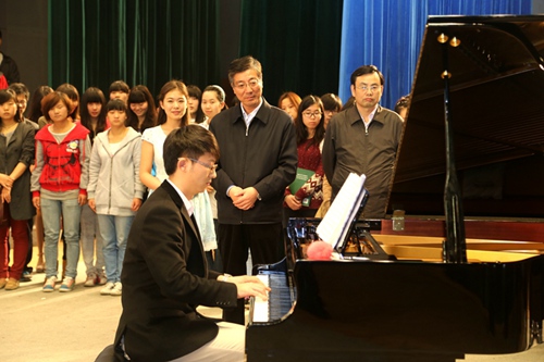 保定哪里学钢琴比较好?