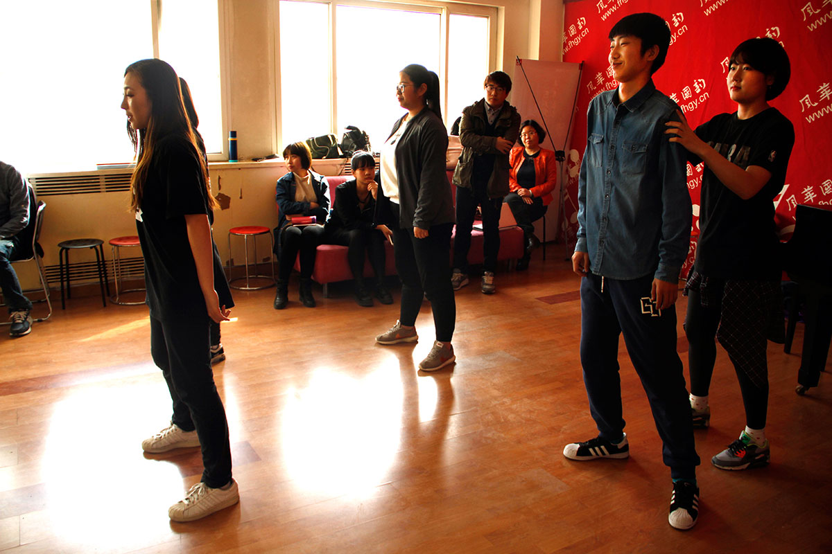 “中韓青年音樂(lè)班”首次開(kāi)課，氣氛輕松而熱鬧 