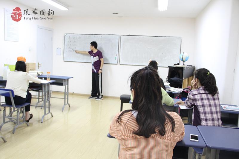   风华国韵艺考教育不让艺考生输在文化课  