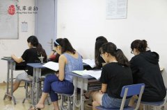 風(fēng)華國(guó)韻音樂(lè)藝考視唱練耳班集訓(xùn)中！