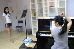 女孩學聲樂有什么好處-聲樂培訓中心告訴你