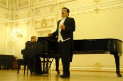 一般聲樂培訓班多少錢