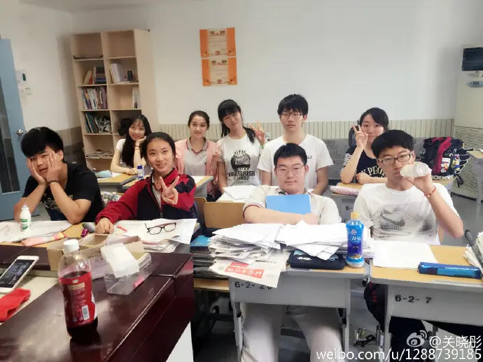 关晓彤艺考专业第一父母对孩子的培养非常重要