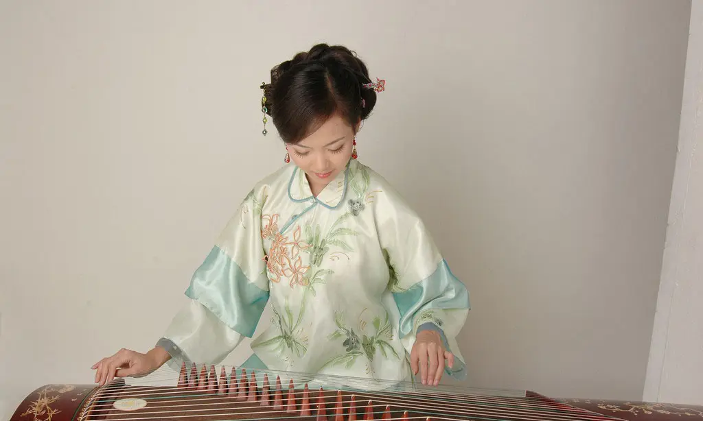 国韵老师谈古筝演奏艺术的音色把握