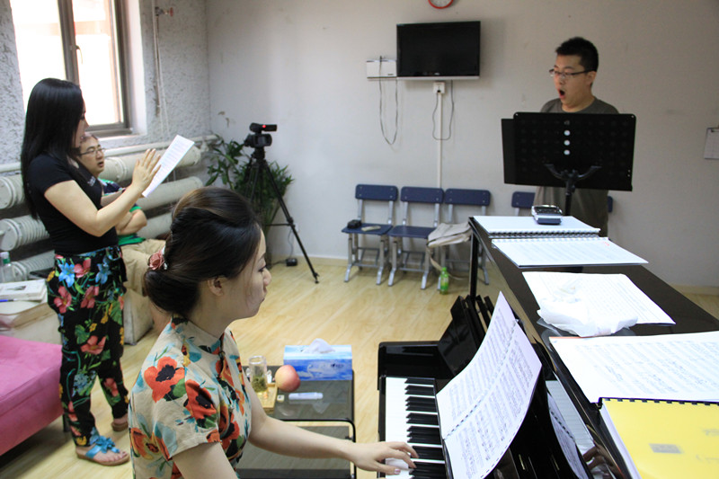 钢琴学习中弹奏音阶、琶音的常见问题