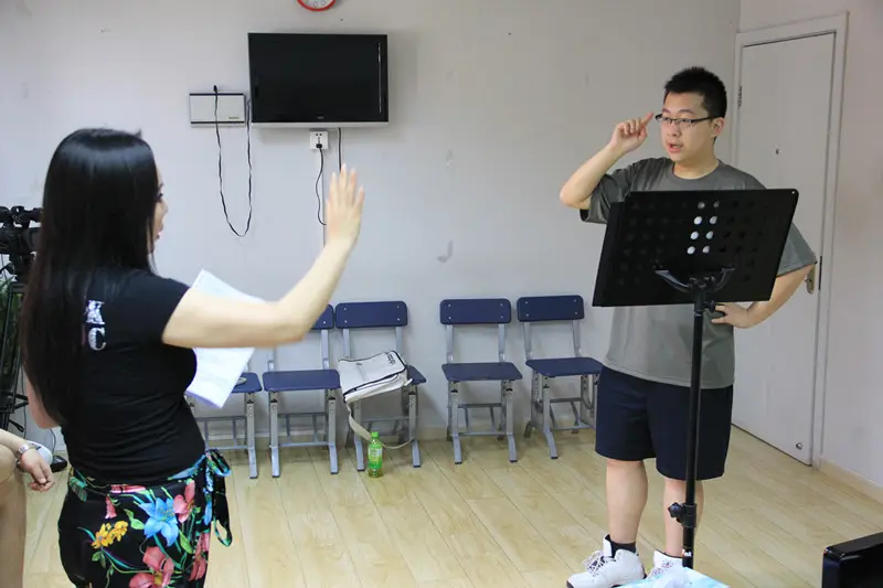 如何解决高音唱不上去？
