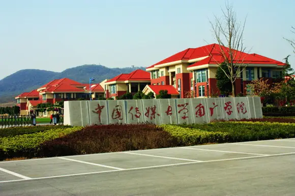 藝考生報志愿時，父母需要知道哪些報考信息？