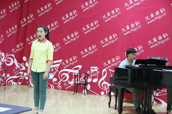 声乐学习中自然教学法的运用