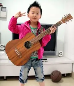 “小天才”郭馥玮的吉他生活