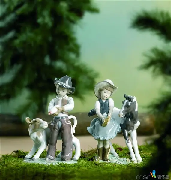Lladró 艺术瓷器2012儿童节献礼
