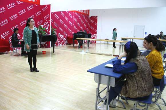 北京音乐艺考：练习高音的步骤及方法