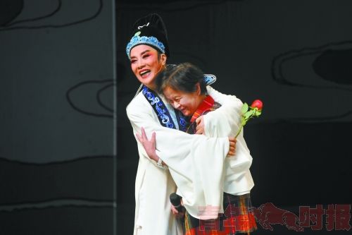 小百花原声代《西厢记》封箱 芳华绝代已成经典
