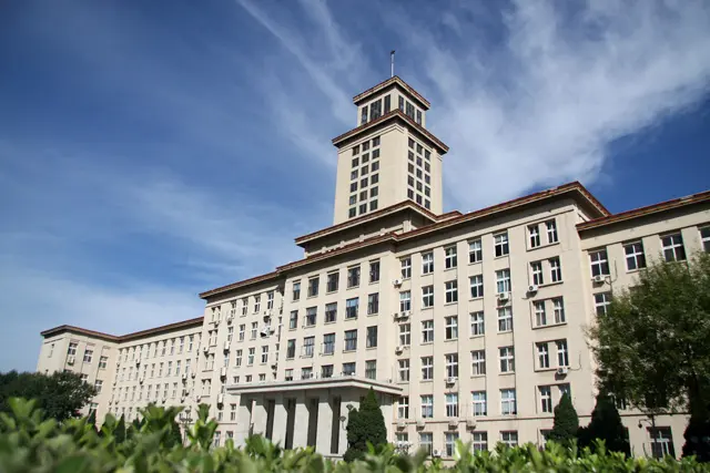 南开大学2010年艺术特长生招生简章