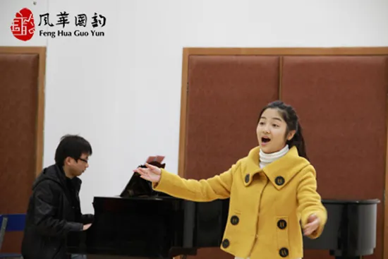 风华国韵2012年首届学生汇报演出顺利闭幕