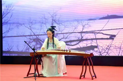 晋城哪里教古筝比较好？