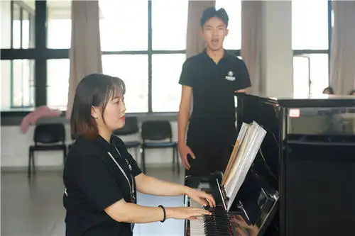 声乐高考集训哪里好?