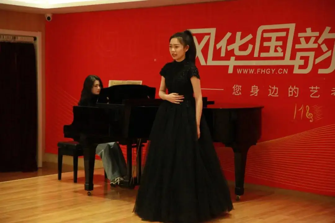 中戏音乐剧专业考什么