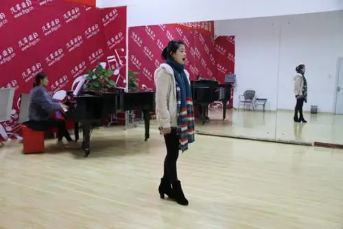 深圳学声乐的培训机构_哪里好_学费多少钱