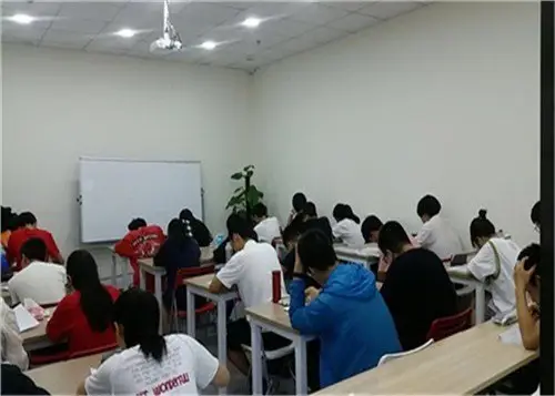 宝鸡哪里有学声乐的？