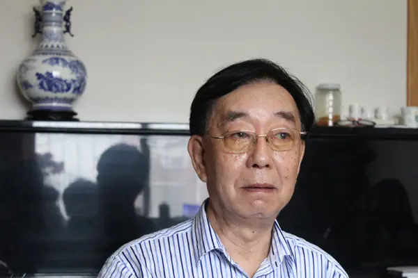 许镜清，无人投钱的《西游记》主题尴尬音乐会 