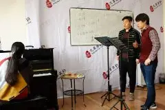 陈钰老师为学员授课