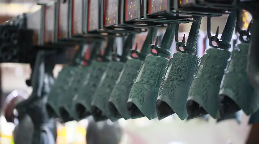 声乐学习中如何通过练习面罩唱法来寻求突破高音？
