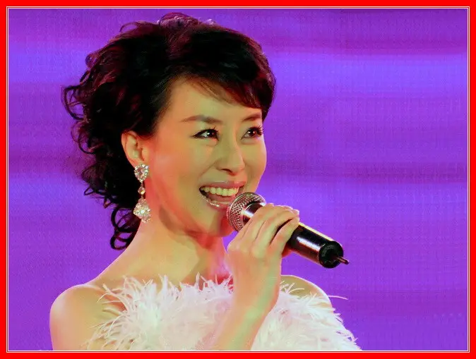 树立正确的声音概念是声乐学习的关键
