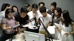 高二学播音主持多少钱